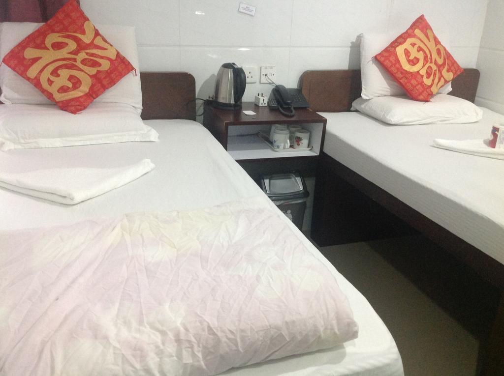 Om Guest House Гонконг Экстерьер фото